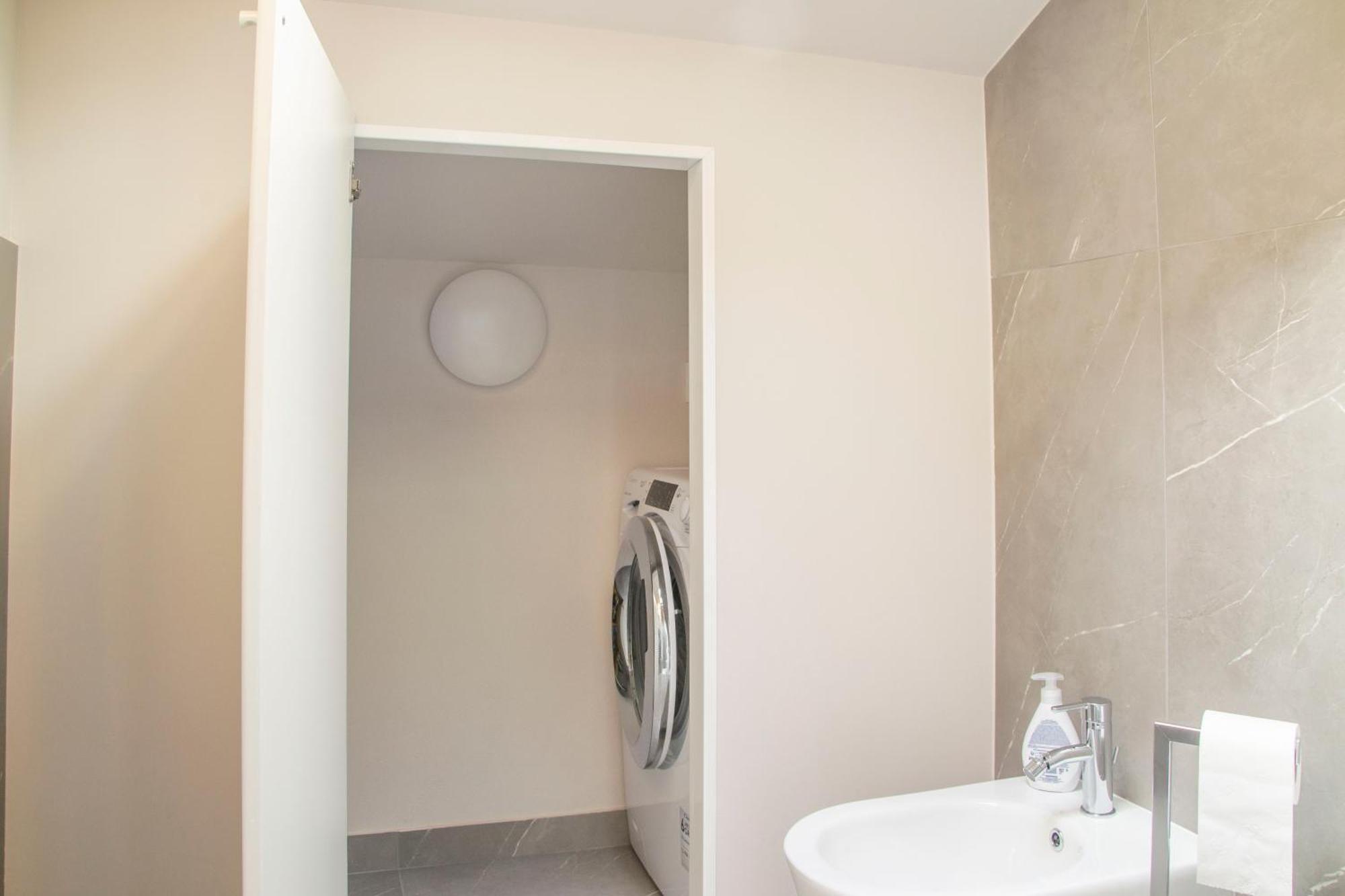 Small Island In Milan Apartamento Exterior foto